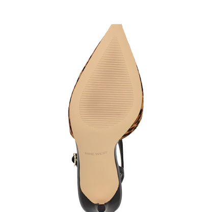 Fiesta Pointy Toe Pumps