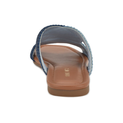 Quara Flat Sandals